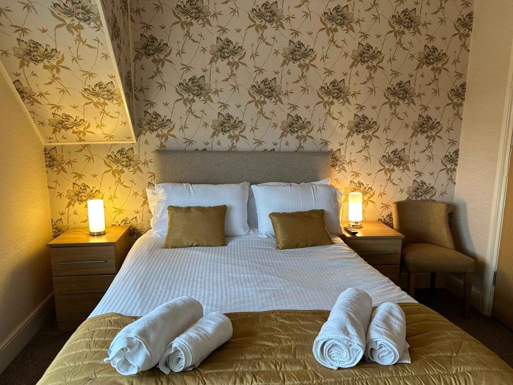 Devonia Express Hotel Истборн Стая снимка